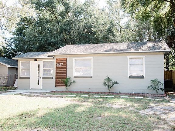 2nd image of 3617 Lindell Ave
