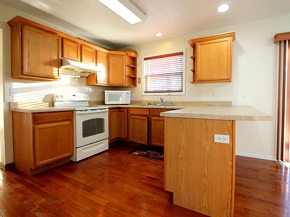 4th image of 169 Apple Blossom Ln