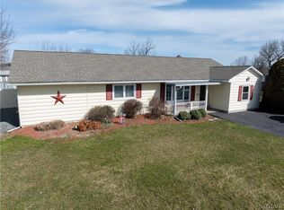 2865 Hillcrest Dr E, Coplay, PA 18037