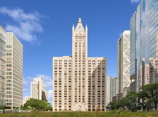 680 N Lake Shore Dr #P-767, Chicago, IL 60611