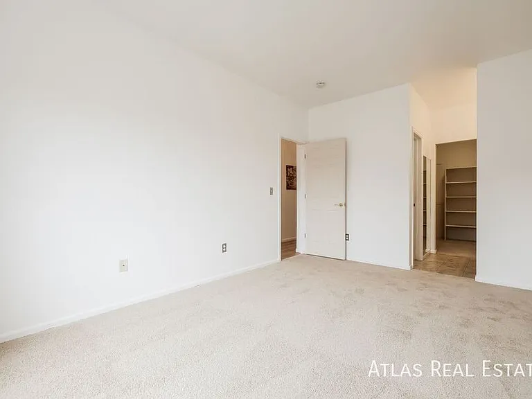 1405 S Chambers Rd #103 — Photo 6