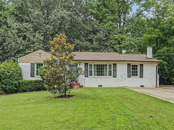 71 Worthington Dr, Marietta, GA 30068
