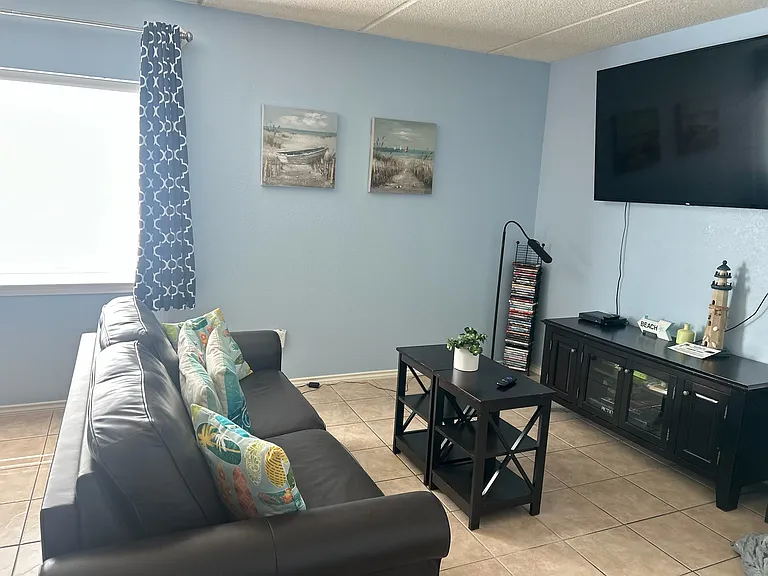 132 E Gardenia St #1 — Photo 18
