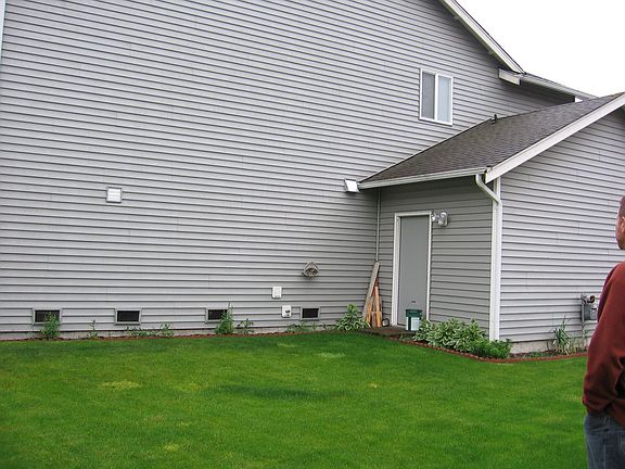 Rear entry into 3rd garage