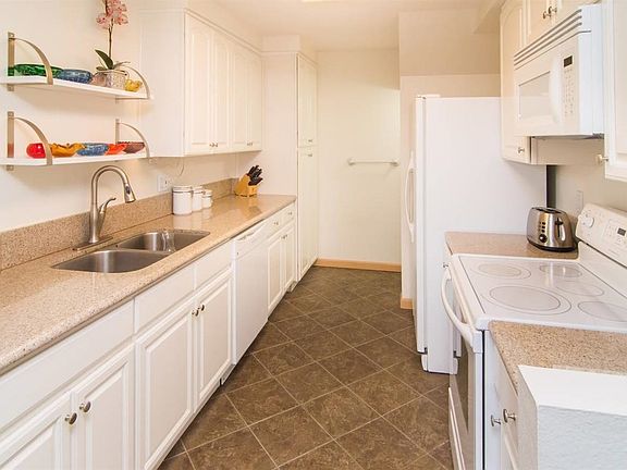 2nd image of 3258 Via Marin Unit 24