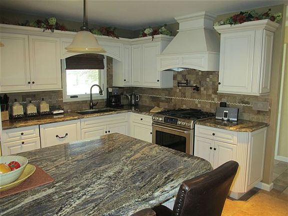 6305 E 17th North, Kitchen (1)