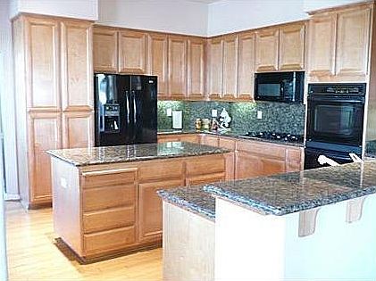 4th image of 17680 Bentley Dr