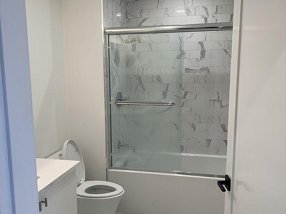3rd image of 197 Green St #206