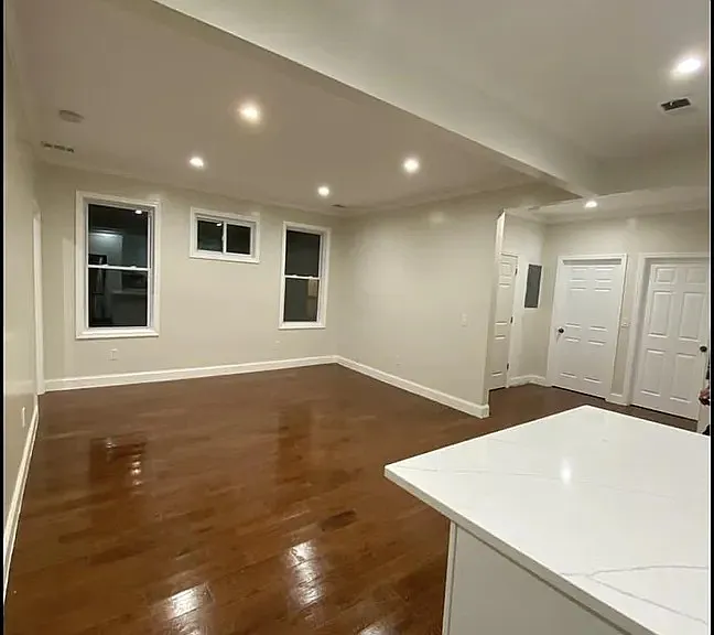 332 Stegman Pkwy #A — Photo 18