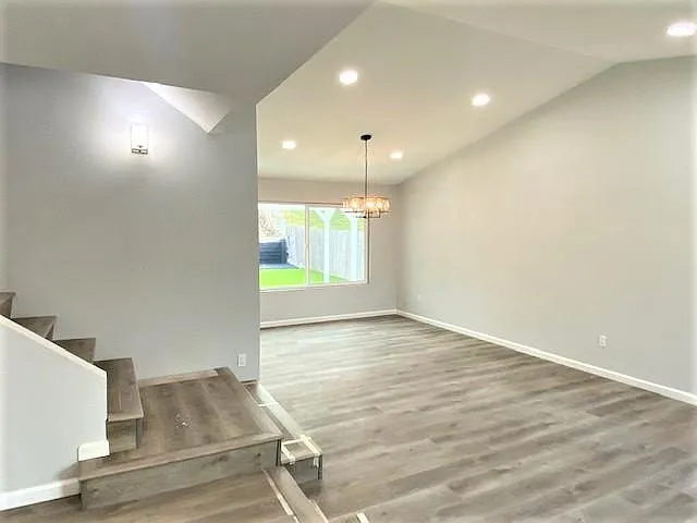Building Photo - 9483 Aldabra Ct