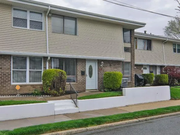 3850 Woodhaven Rd Unit 710, Philadelphia, PA 19154