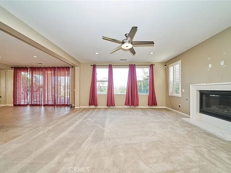 1324 N Macneil Dr — Photo 6