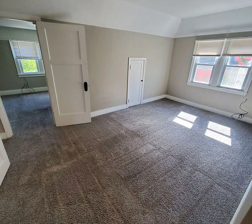 2857 N 57th St. (Duplex)