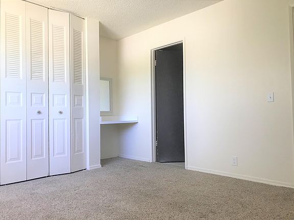 4th image of 715 Mary St #10