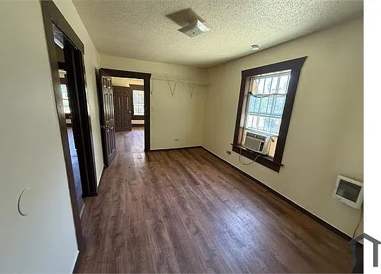 2 bed, 1200 sqft, $650 — Photo 2