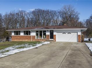 7939 Longview Rd, Broadview Heights, OH 44147