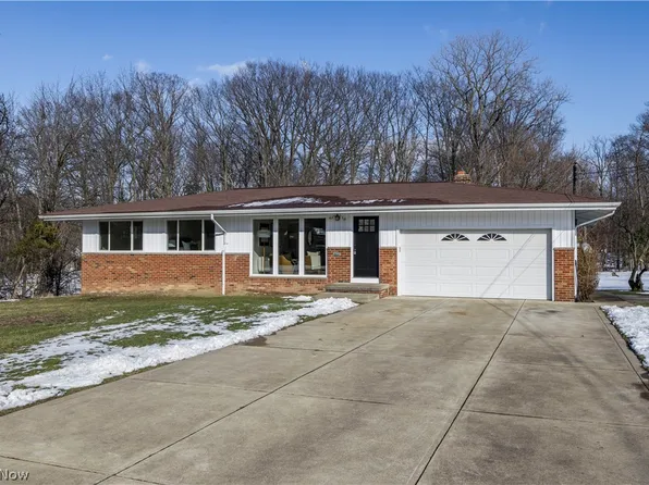 7939 Longview Rd, Broadview Heights, OH 44147