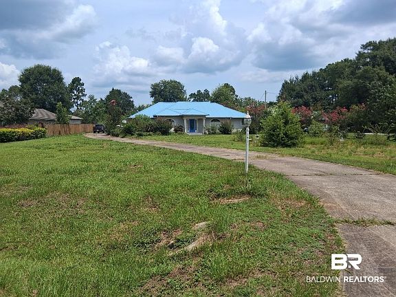 2nd image of 32289 River Lake Rd