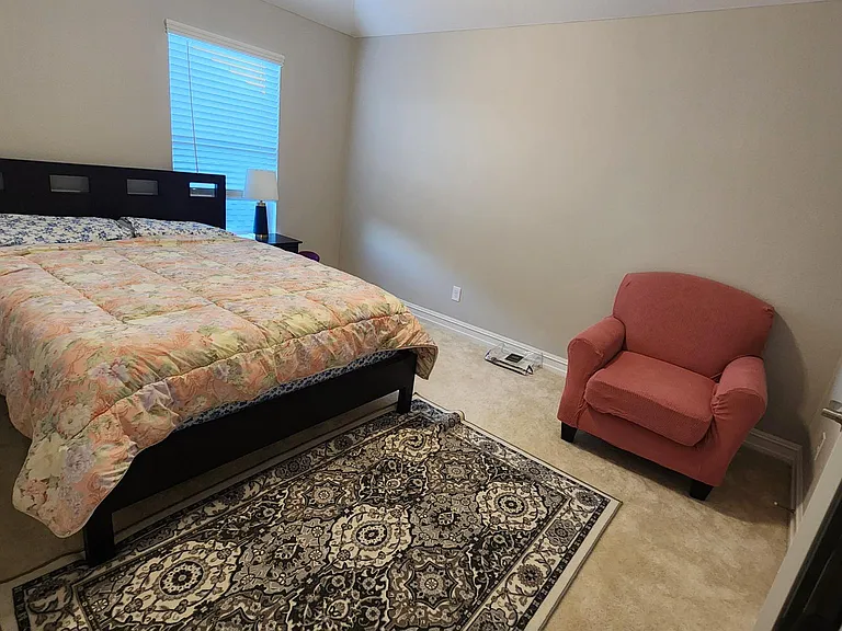 5901 Silverhollow Dr — Photo 33