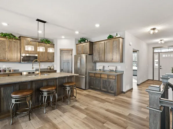 9971 14th Cir NE, Saint Michael, MN 55376