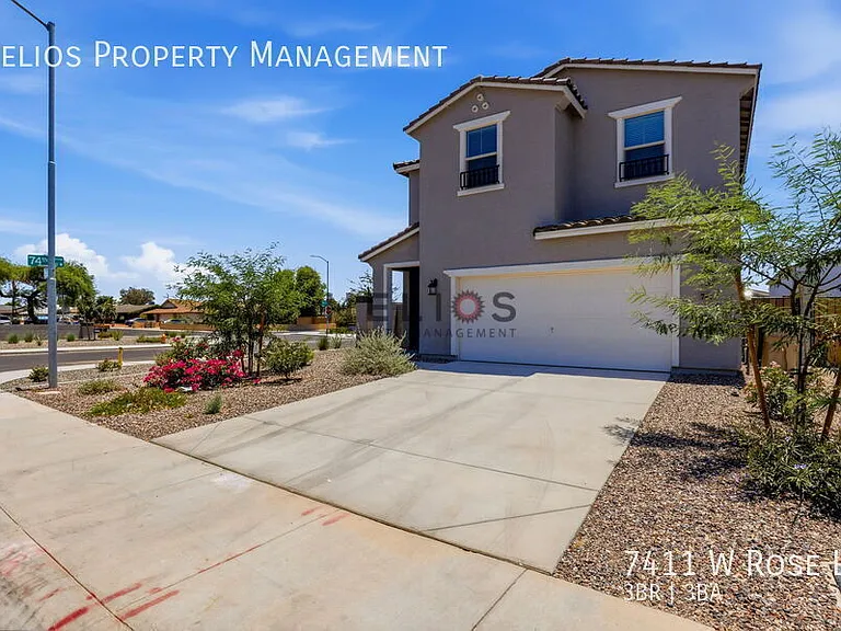 7411 W Rose Ln — Photo 1