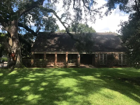 5 Kinder Ln, New Orleans, LA 70123