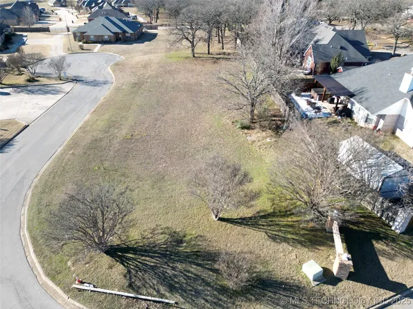 905 S Franklin Dr, Ardmore, OK 73401