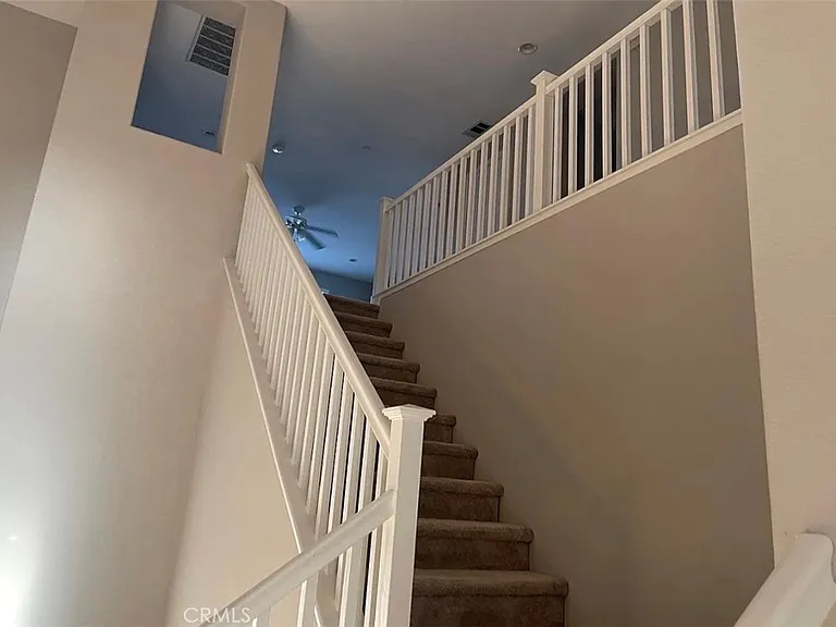 7771 Stonegate Dr — Photo 16