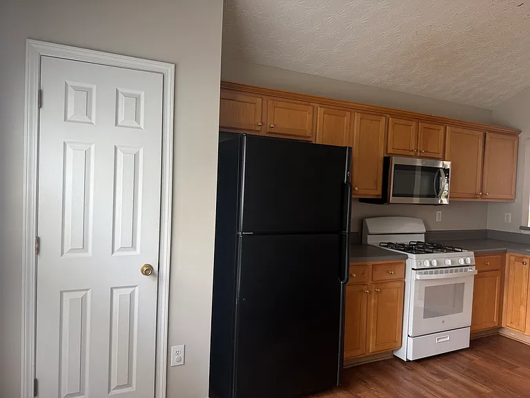 1452 Culverstone Dr — Photo 6