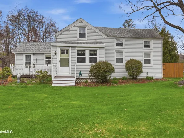 156 Chapel St, Pittsfield, MA 01201