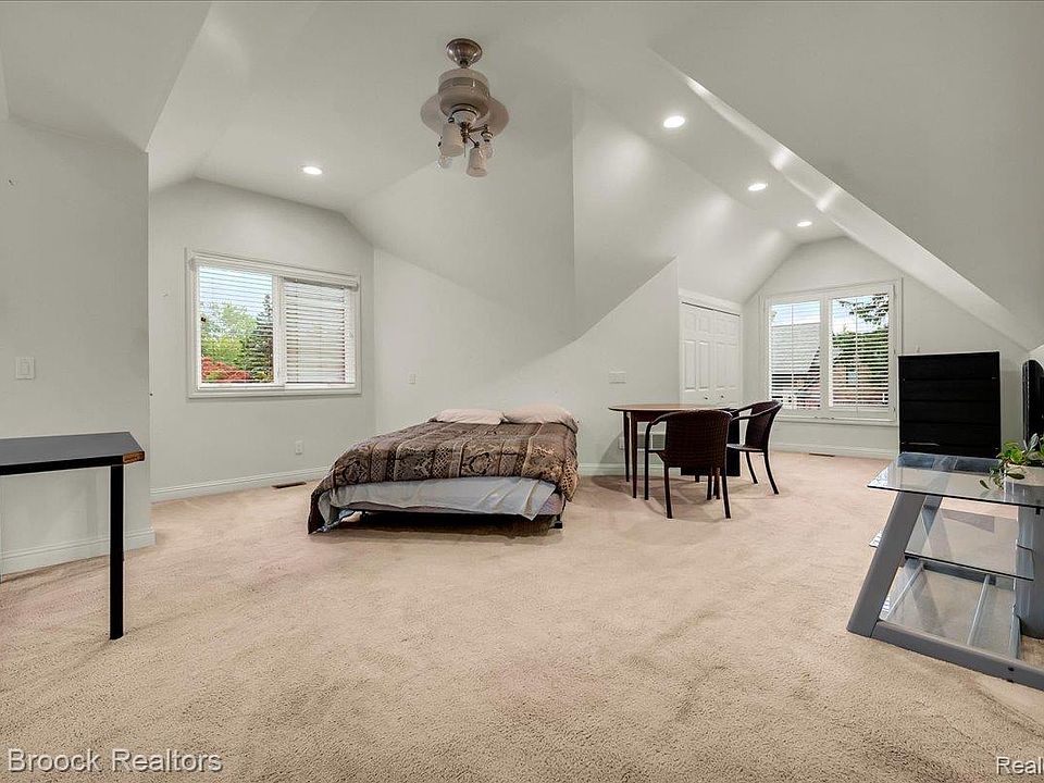 2175 Langham Dr, photo 17