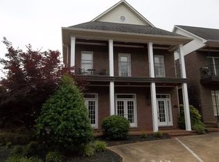 713 Mogridge Ln, Oxford, MS 38655