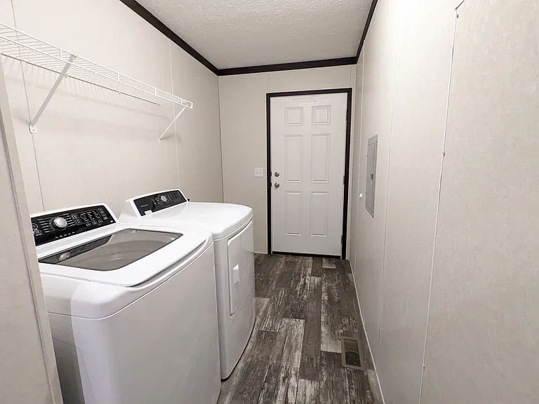 177 Daisy Dr — Photo 23