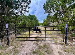 196 Dingley View Dr, Kerrville, TX 78028