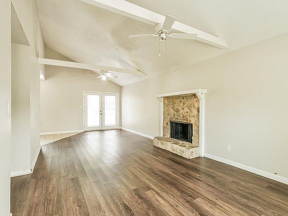 5th image of 2643 Teakwood Drive