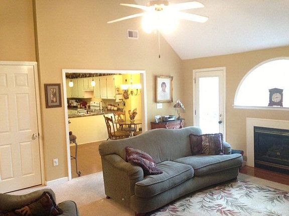 4th image of 114 Wenmount Ct
