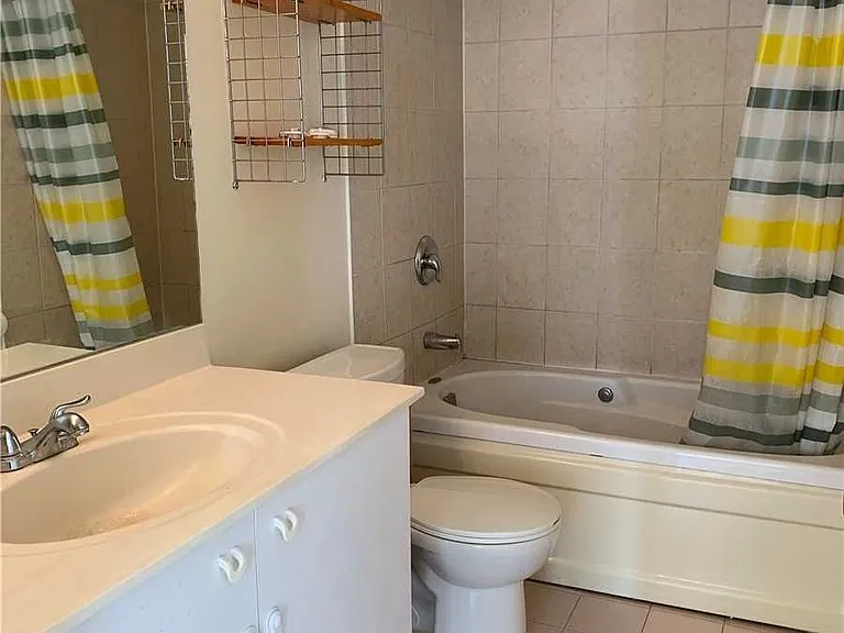 55 Elm Dr W #Penthouse 02 — Photo 18