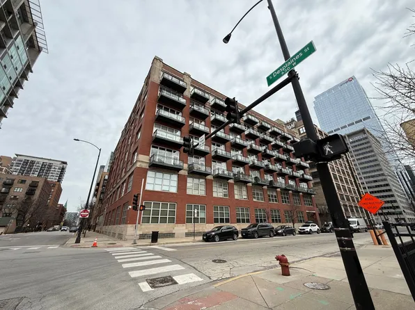 333 S Desplaines St, Chicago, IL