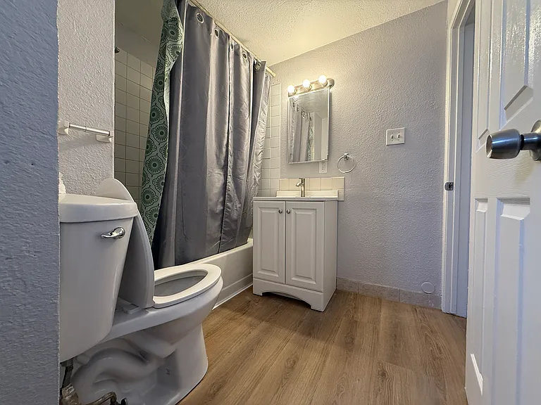 16459 Willow St — Photo 26