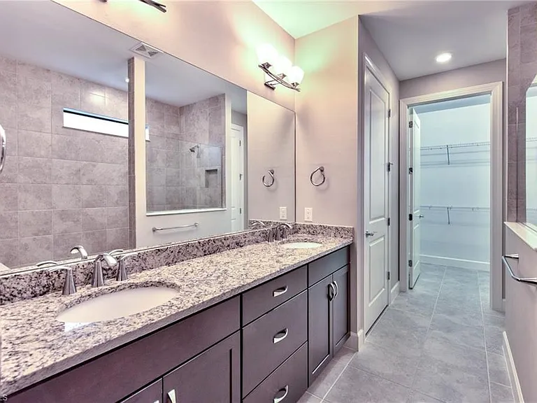 14223 Wild Timber Ct — Photo 23