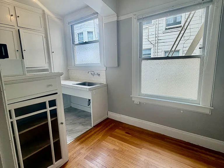 3565 Fillmore St #108 — Photo 10