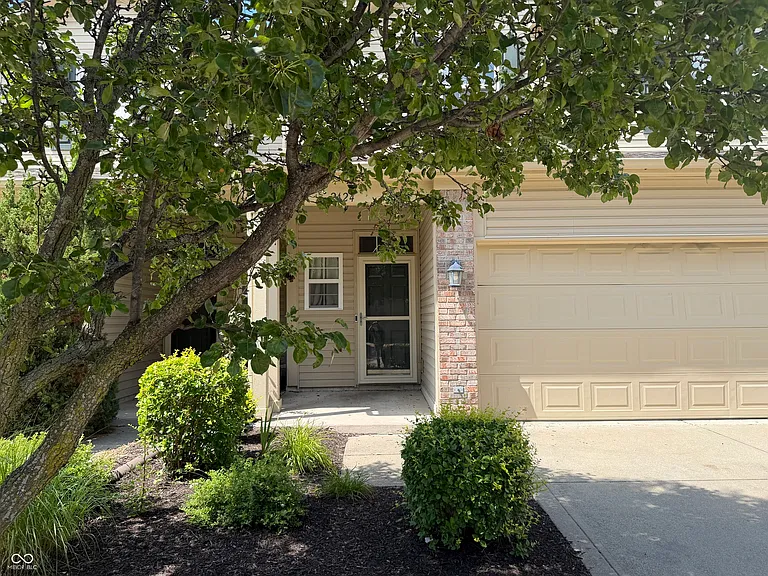 2424 Boyer Ln — Photo 6