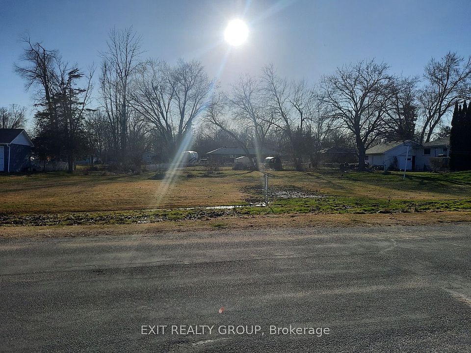 2nd image of 18 Alice Ave