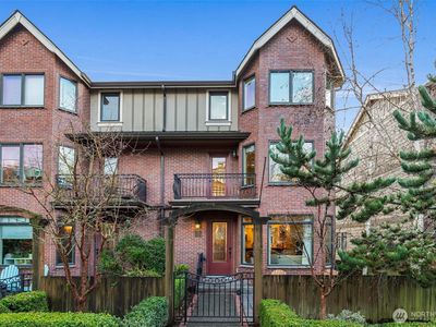 115 W Kinnear Place, Seattle, WA, 98119