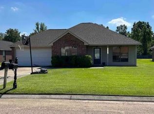 40397 Hawthorne Dr, Darrow, LA 70725