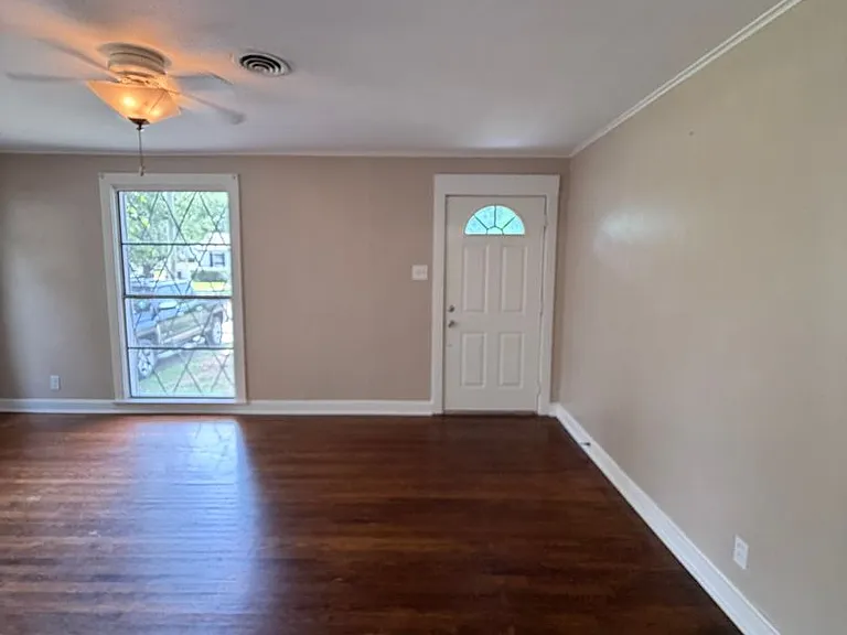 1140 Schex Dr — Photo 7