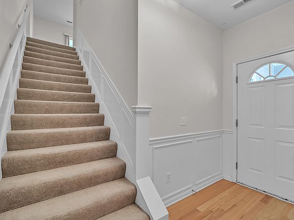 5th image of 2908 N Knightsbridge Cir