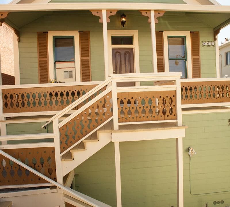 1st image of 1315 Pomona St