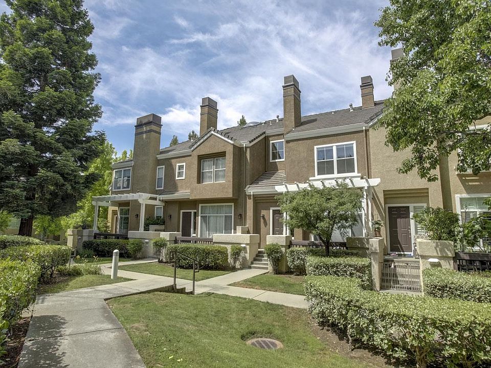 1st image of 427 Camille Cir Unit 13