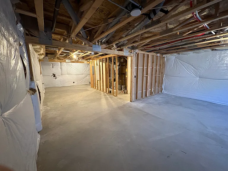 1397 S 570 W — Photo 12